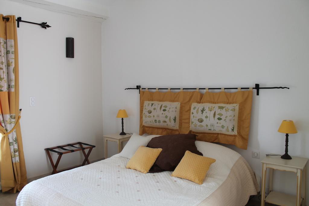 Residence Mas Du Tadorne Saintes-Maries-de-la-Mer Quarto foto